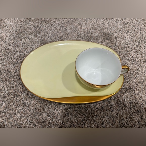 Vintage Noritake Pastel Yellow Snack Plate & Cup Set - Picture 3 of 11